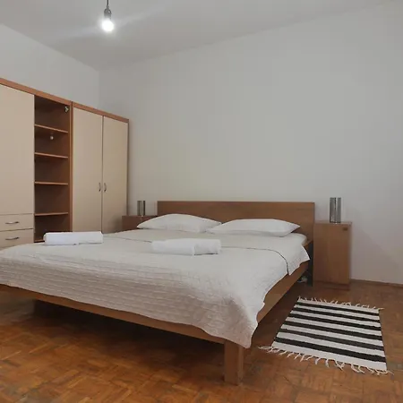 - Seaview & Magic Sunsets Apartment