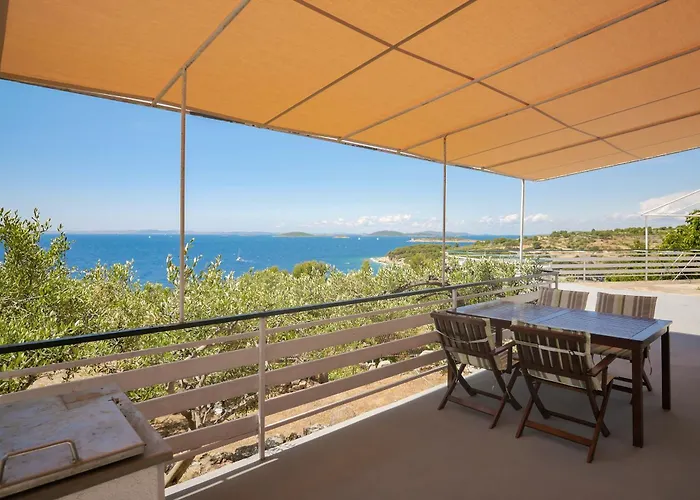 - Seaview & Magic Sunsets *