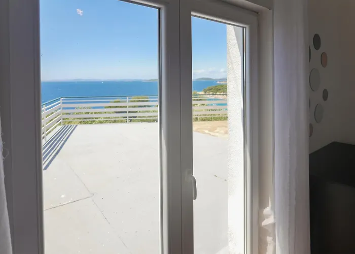 - Seaview & Magic Sunsets ムルテル