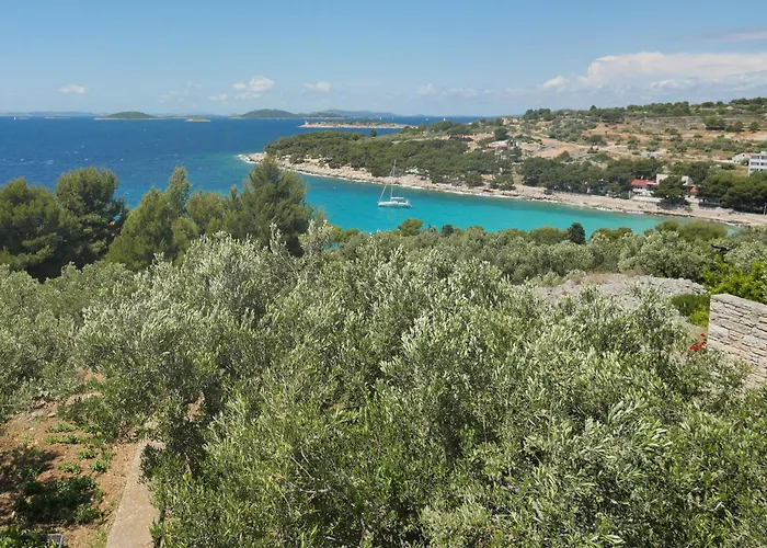 - Seaview & Magic Sunsets Murter